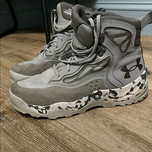 Under Armour Charged Raider Shoes